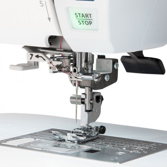 Janome Skyline S6 фото 4452