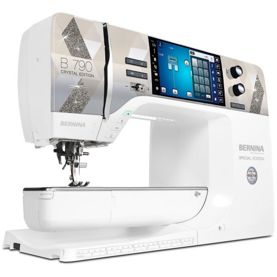 Bernina 790 Plus Crystal Edition
