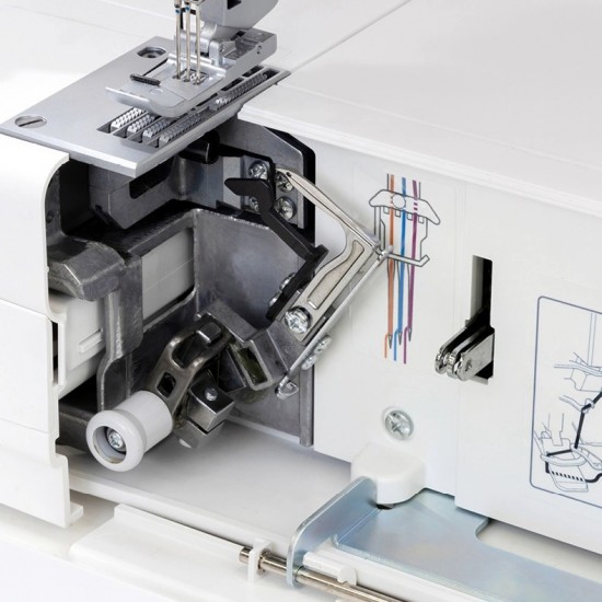 Janome CoverPro 3000 Professional фото 5910