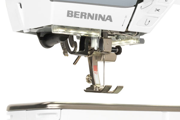 Bernina B 570 QE