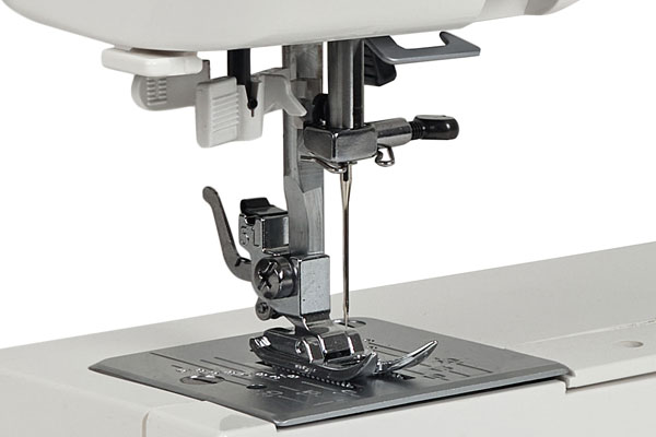Janome X25