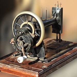 История создания и развития швейной машины